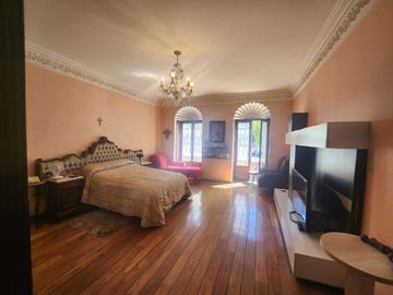 CASA EN VENTA EN PUERTA DE HIERRO