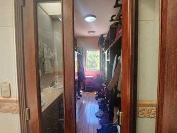 CASA EN VENTA EN PUERTA DE HIERRO