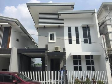 5 B.R with All Toilet & Bath Furnished 2-Storey House