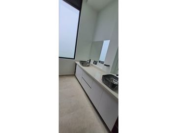 Vendo Hermosa Casa Campestre en conjuto Cerrado en Cerritos