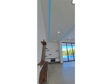 Vendo Hermosa Casa Campestre en conjuto Cerrado en Cerritos