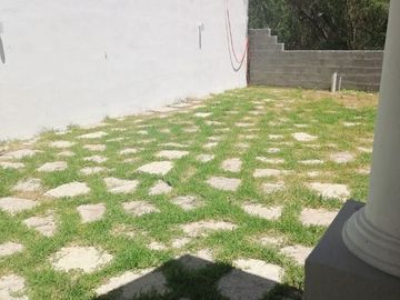 QUINTA  CASA DE 2 NIVELES  Y ALBERCA  !!!!