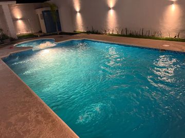 QUINTA  CASA DE 2 NIVELES  Y ALBERCA  !!!!
