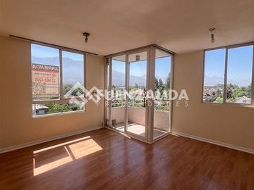 Departamento en venta de 3 dorm 2 bañ 2 estac. en La Florida