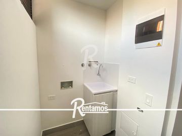 apartamento en arriendo en poblado. Cod A776446