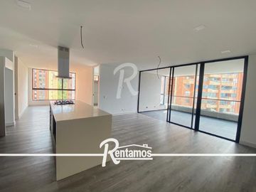 apartamento en arriendo en poblado. Cod A776446