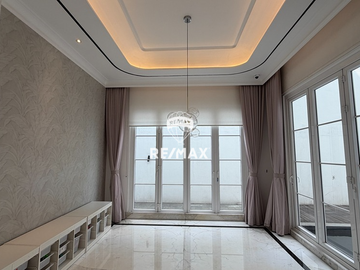 Dijual rumah mewah full furnished di Cluster Sutera Onyx, Alam Sutera