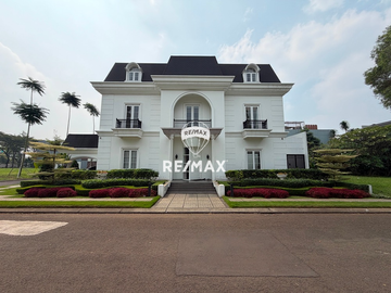 Dijual rumah mewah full furnished di Cluster Sutera Onyx, Alam Sutera