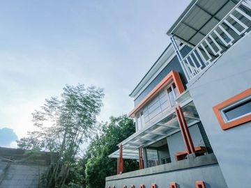 Rumah 2 Lantai Dekat Kantor Pemda SUBANG di Jl.Taman Sari