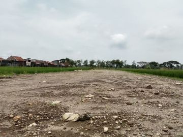 Dijual Rumah Minimalis Halaman luas Hanya 200 JTan di dekat RS Tegalyoso