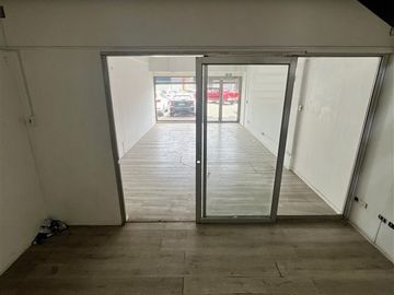 Arrienda local comercial 110m2