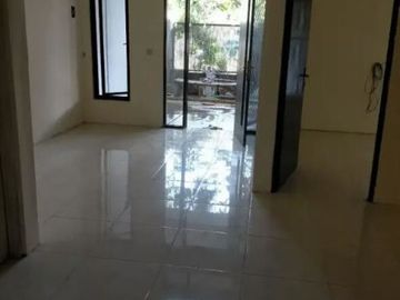 Rumah Murah di Perumahan Oasis Sememi Utara daerah Benowo