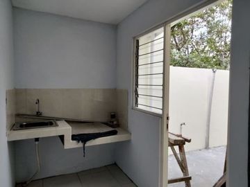 Rumah Medokan sawah timur baruu.. 650 jt negoo