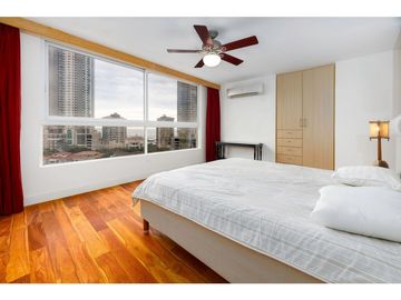 EN VENTA (PRECIO REDUCIDO) HERMOSO APARTAMENTO EN PUNTA PACIFICA