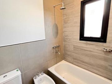 Casa de 3 dormitorios a ESTRENAR en VENTA en Country Pinar 2, Tafí Viejo