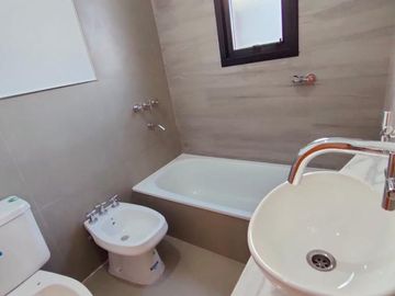Casa de 3 dormitorios a ESTRENAR en VENTA en Country Pinar 2, Tafí Viejo