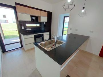 Casa de 3 dormitorios a ESTRENAR en VENTA en Country Pinar 2, Tafí Viejo