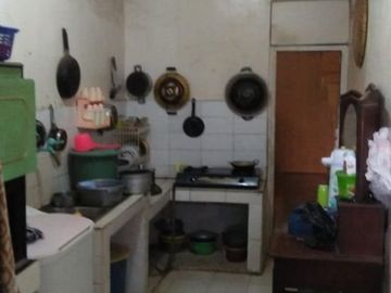 Rumah second siap huni selangkah margonda  hanya  650 juta