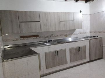casa en arriendo en floresta. Cod A217801