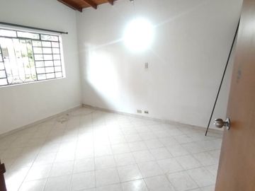 casa en arriendo en floresta. Cod A217801
