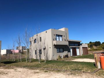 Casa Quinta En Venta 6 Ambientes - Costa Esmeralda, Pinamar