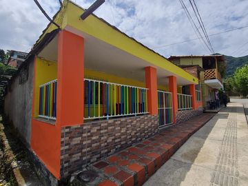apartaestudio en venta en venecia parque. Cod V12518