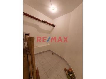 ¡Exclusivo Departamento en Venta en Valle Hermoso, Santiago de Surco!
¿Te imaginas despertar cada mañana en una zona tranquila, rodeada de áreas verd