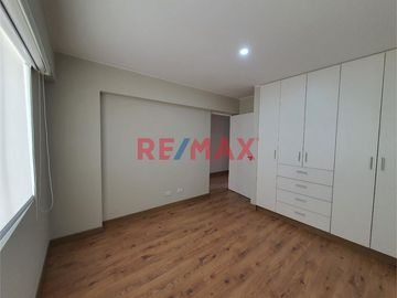 ¡Exclusivo Departamento en Venta en Valle Hermoso, Santiago de Surco!
¿Te imaginas despertar cada mañana en una zona tranquila, rodeada de áreas verd