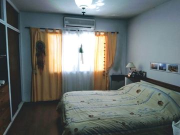 Casa PH en venta en Moron Sur