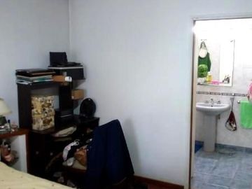 Casa PH en venta en Moron Sur