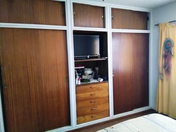 Casa PH en venta en Moron Sur