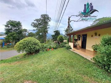 VENDO DUPLEX CON VISTA AL VOLCAN EN JARAMILLO ARRIBA