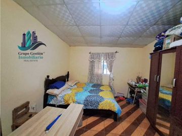 VENDO DUPLEX CON VISTA AL VOLCAN EN JARAMILLO ARRIBA