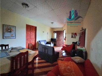 VENDO DUPLEX CON VISTA AL VOLCAN EN JARAMILLO ARRIBA