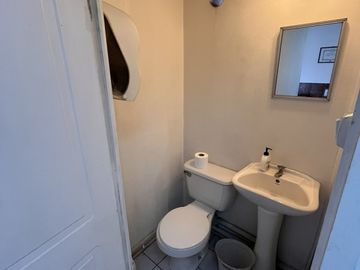 CASA CON EXCELENTE PROYECCIÓN