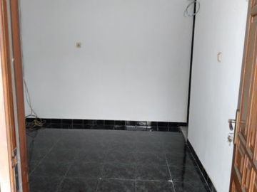 Dijual & Disewakan Rumah Siap Huni Di JL. Raya Darmo Permai Selatan, Surabaya
