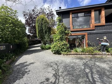 Gran Casa Comercial con cabañas en venta en Osorno
