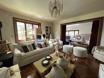 Gran Casa Comercial con cabañas en venta en Osorno