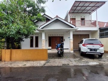 Kost + Rumah Induk Tengah Kota dekat XT Square