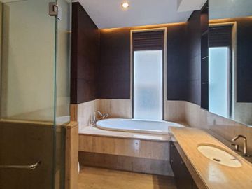 DIJUAL RUMAH ELITE MODERN at Jl KENCANA INDAH, PONDOK INDAH