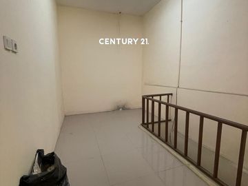 RUKO KOSTKOSTAN 4 LANTAI SIAP PAKAI DI RUKO UNION LIPPO CIKARANG