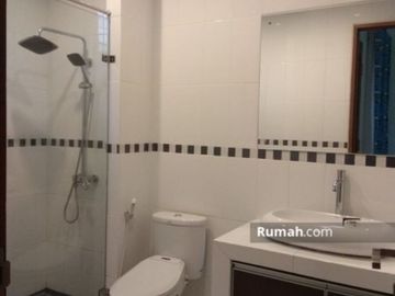 For Rent 3BR Modern House at Villa Delima Lebak Bulus