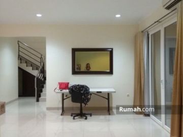 For Rent 3BR Modern House at Villa Delima Lebak Bulus