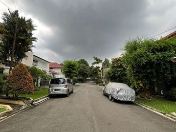 DIJUAL RUMAH at Jl DUTA PERMAI, PONDOK INDAH, JAKSEL (JARANG ADA)