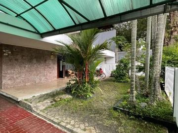 DIJUAL RUMAH at Jl DUTA PERMAI, PONDOK INDAH, JAKSEL (JARANG ADA)