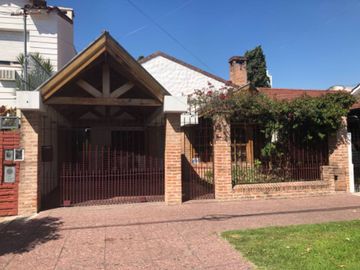 Chalet en venta en Wilde Centro