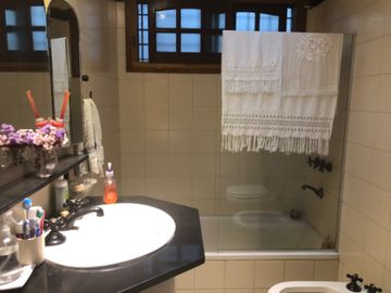 Chalet en venta en Wilde Centro