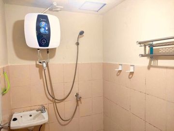 DIJUAL : Apartemen Green Palm Residence Twr A Lt15 hoek, bisa kpa, Jakarta Barat