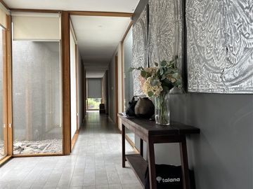 Casa en venta de 5 dorm. en Colina