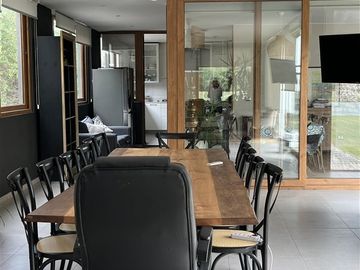 Casa en venta de 5 dorm. en Colina
